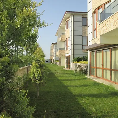 Willa Ahlan Yalova (Yalova)