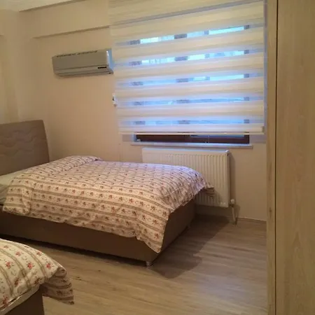 Willa Ahlan Yalova (Yalova)