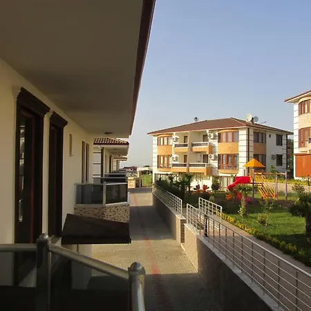 Willa Ahlan Yalova (Yalova)